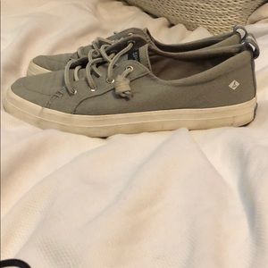 Sperry Crest Vibe Sneaker size 8